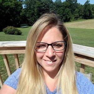 Meet your Posher, Lularoe jennifer